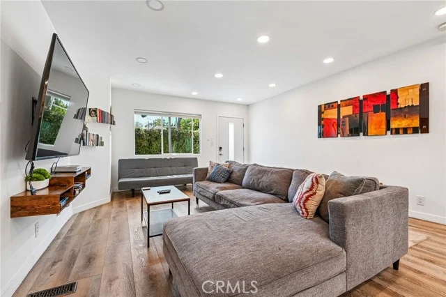 3754 Sawtelle Boulevard photo 4