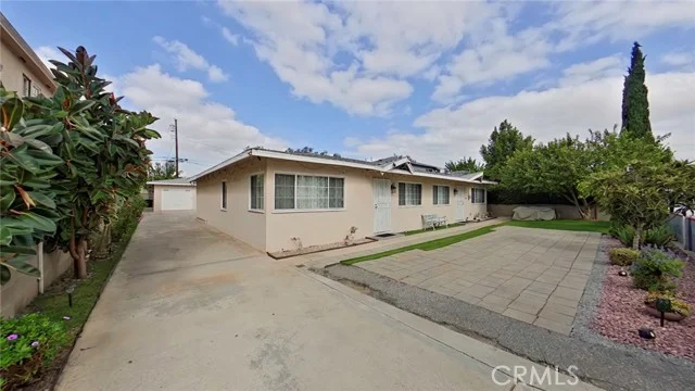 5633 Denny photo 5