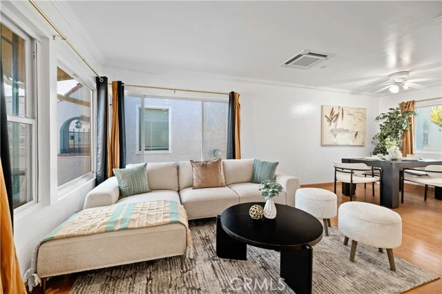 1227 E 1st #2F, Long Beach