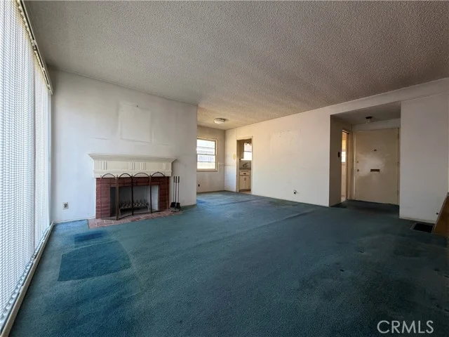 2625 Knoxville photo 4