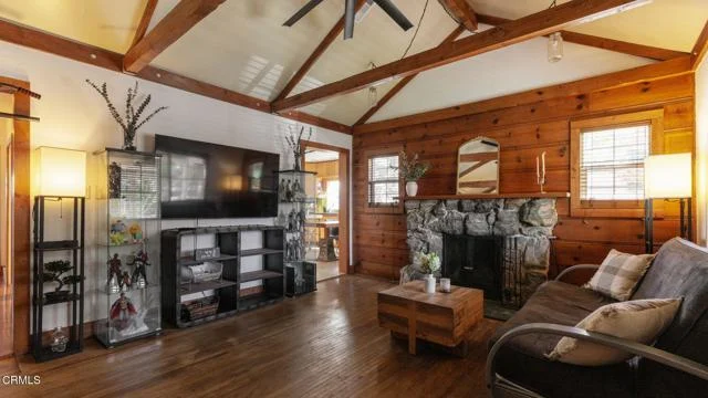 10634 Fitzroy Avenue photo 5