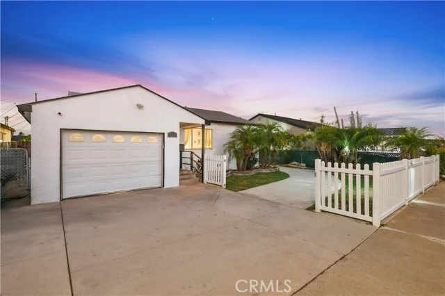 15212 Arcturus Avenue photo 4