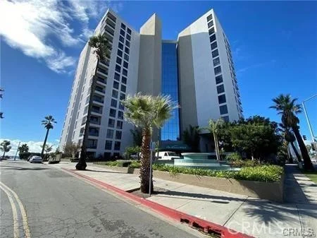 1310 E Ocean #407, Long Beach