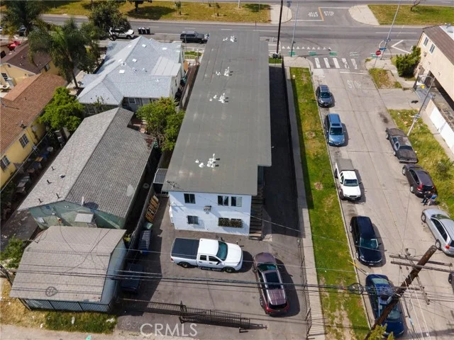 10500 S Broadway photo 2