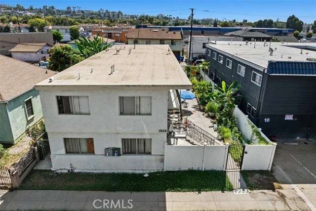 1868 Gardenia Avenue photo 2