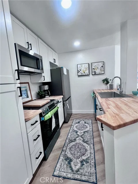 660 The Village photo 5