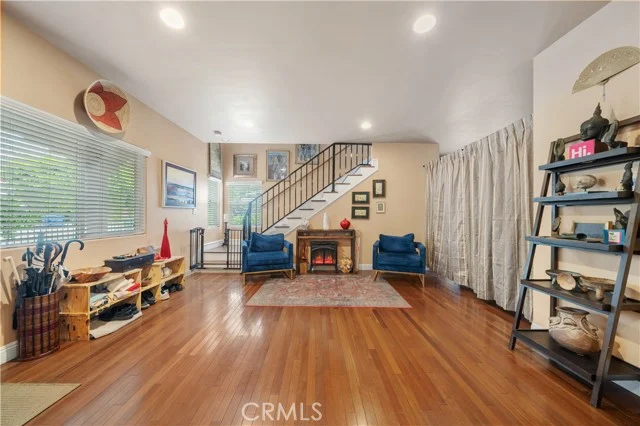 2516 Elsinore Street photo 5
