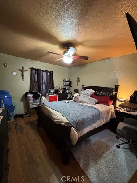 10821 Compton photo 5