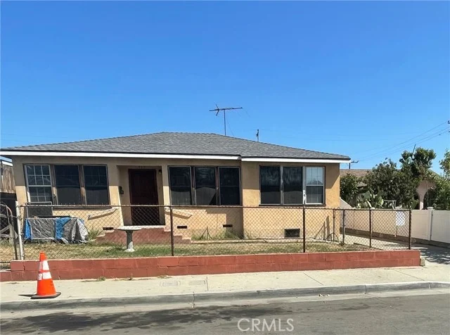 468 S Fetterly, Los Angeles
