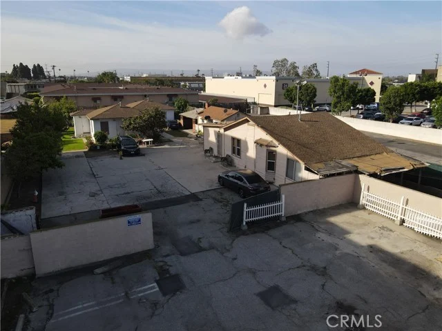 1716 W Redondo Beach photo 5