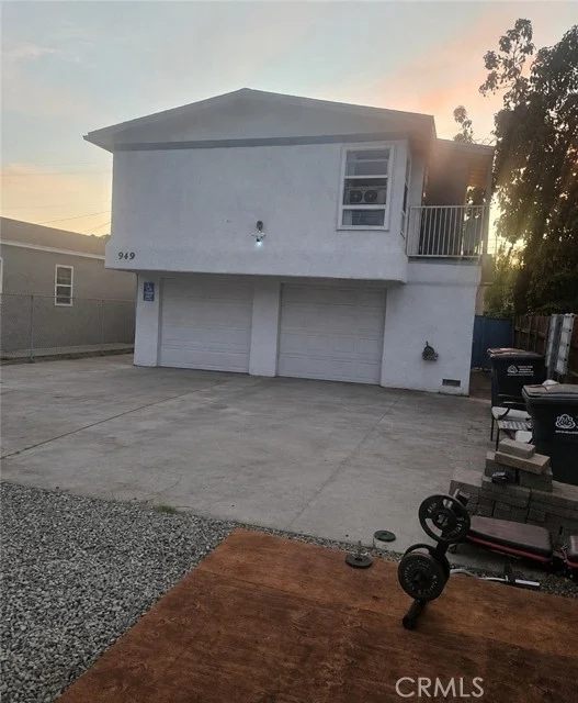 949 S Ford Boulevard, Los Angeles