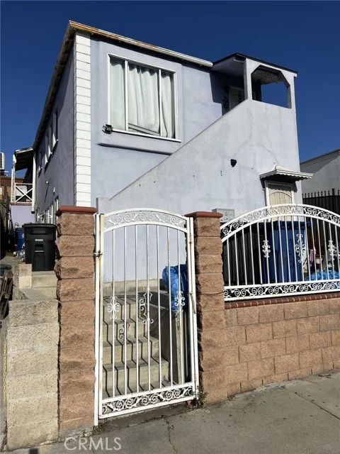 1454 N Eastern Avenue, Los Angeles