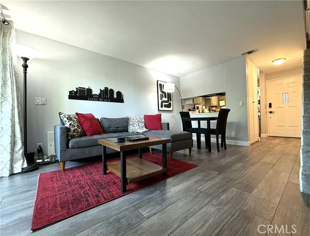 1600 Redondo Avenue #2 photo 2