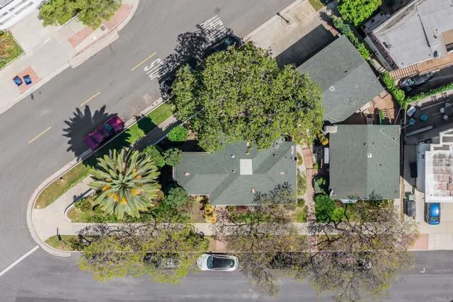 1702-1704 Glendon Avenue, Los Angeles