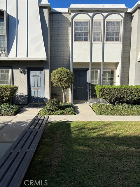 22049 Oxnard photo 3