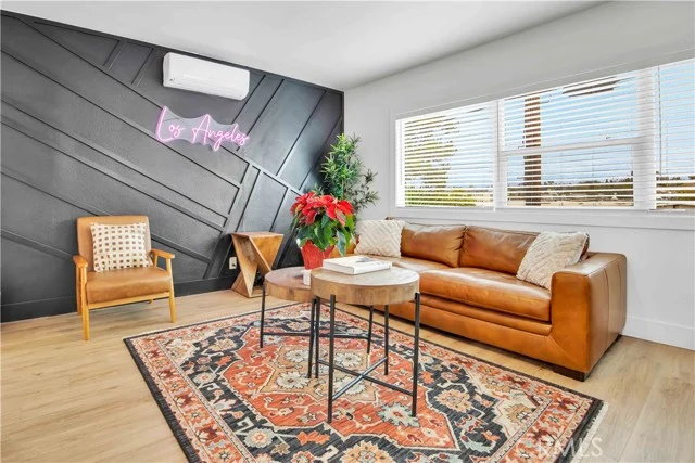 4312 Comly Street photo 3
