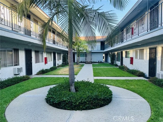 2890 E Artesia #42 photo 3