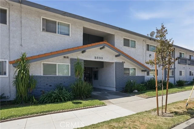 2890 E Artesia #42 photo 4