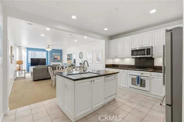 1400 E Ocean Boulevard #2403 photo 1
