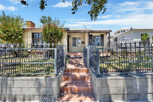 12759 Oxnard photo 2