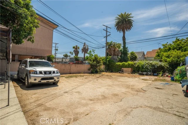 1619 S St Andrews Place photo 4