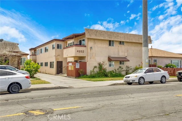 4932 Lennox photo 4