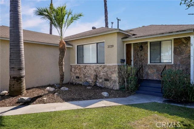 3729 Mcnab photo 3
