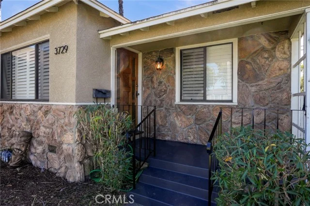 3729 Mcnab photo 4