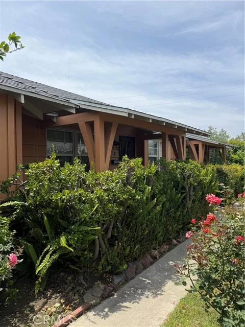 6030 Coldwater Canyon photo 5