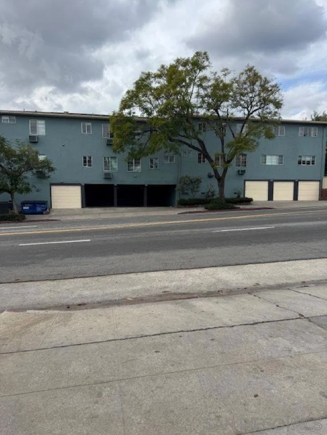 4501 Finley Ave #4, Los Angeles
