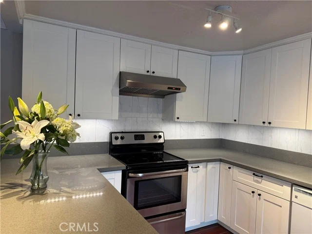 1 Cresta Verde Drive photo 3