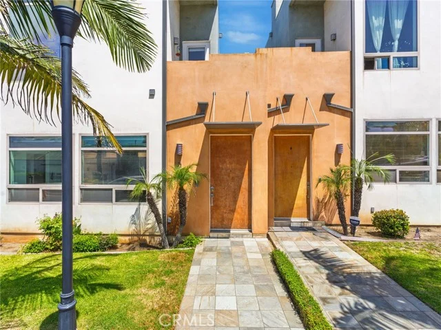 1225 E Grand Avenue #D, El Segundo