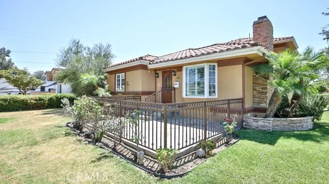 4704 E Centralia Street photo 3