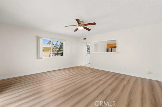 1467 W I Street photo 5