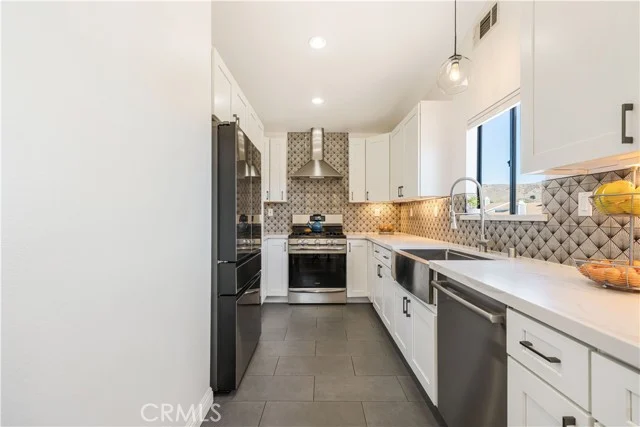 29123 Thousand Oaks Blvd #C photo 5