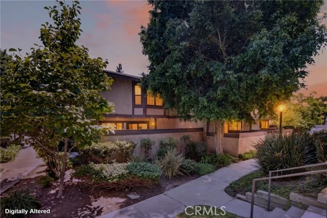 8235 Mason Ave. #C, Los Angeles