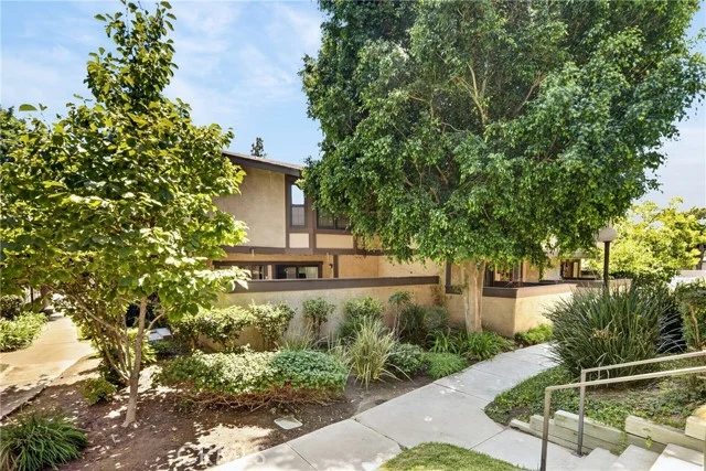 8235 Mason Ave. #C photo 2
