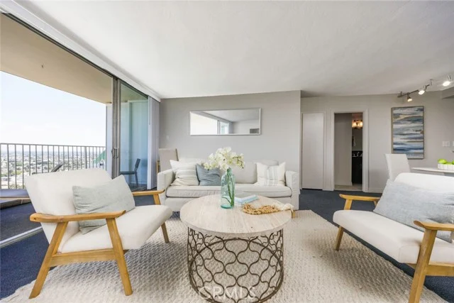 700 E Ocean Boulevard #2703 photo 3