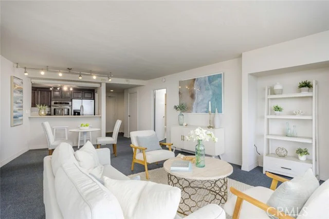 700 E Ocean Boulevard #2703 photo 5