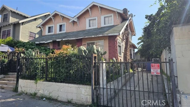 1242 S Bonnie Brae photo 2