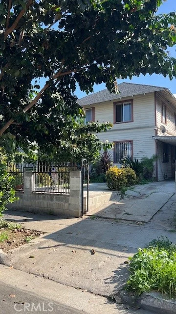 228 Rosemont, Los Angeles