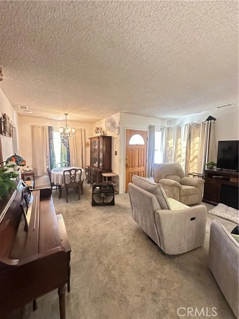 16419 Illinois Court photo 3
