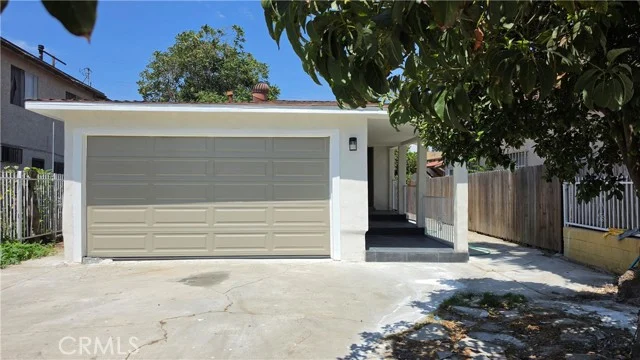 1601 E 43rd, Los Angeles