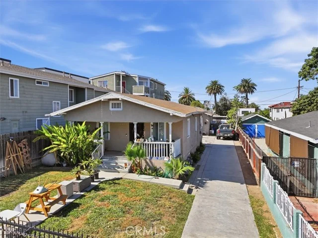 846 W Santa Cruz, Los Angeles