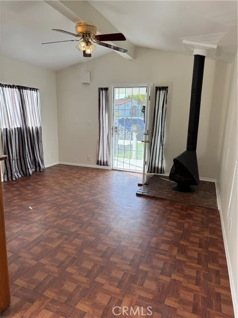 6060 MYRTLE Avenue photo 4