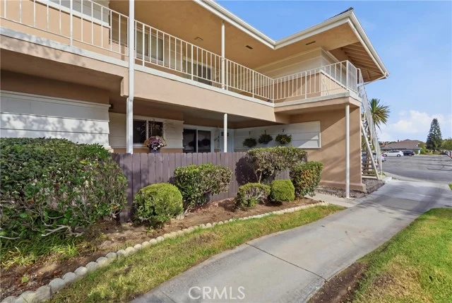22909 Maple Ave. #A photo 2