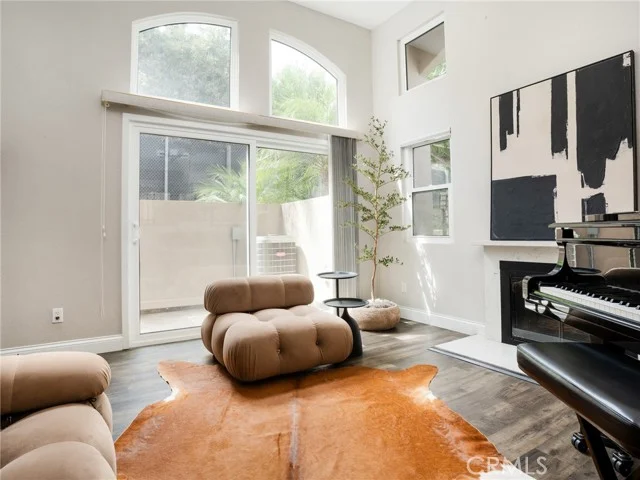 1305 E Grand Avenue #F photo 2