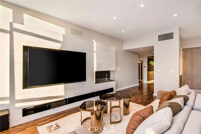 900 W Olympic Boulevard #38D photo 5