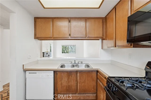 628 Daisy Avenue #419 photo 5