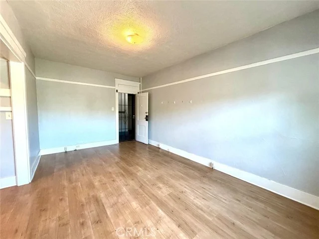 354 Chestnut Avenue #4 photo 4